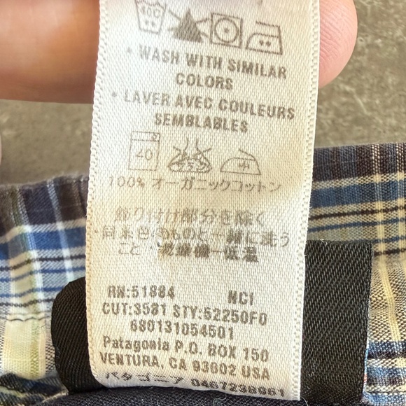 Patagonia Blue and Green Plaid Casual Button Down Shirt - Picture 5 of 6